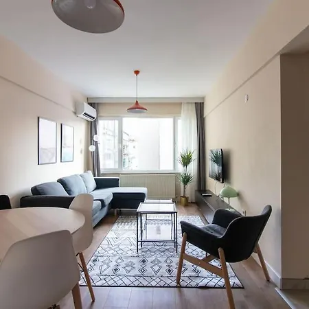 Modern & Newly Furnished 1br Flat W/ Balcony & Ac